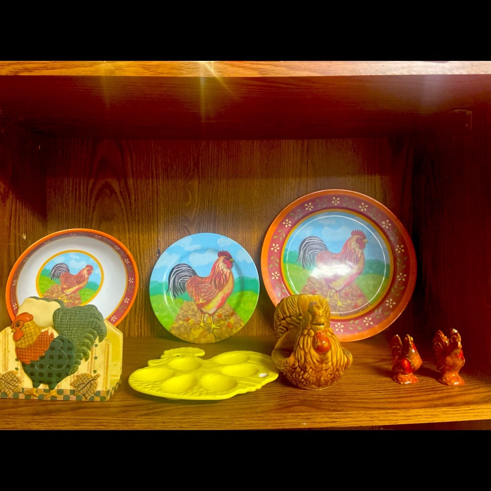Rooster decor